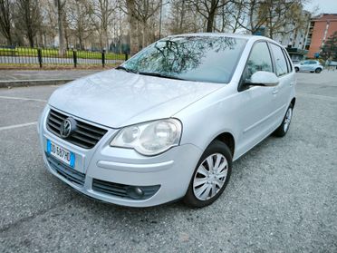 Volkswagen Polo 1.4/69CV TDI 5p. Sportline