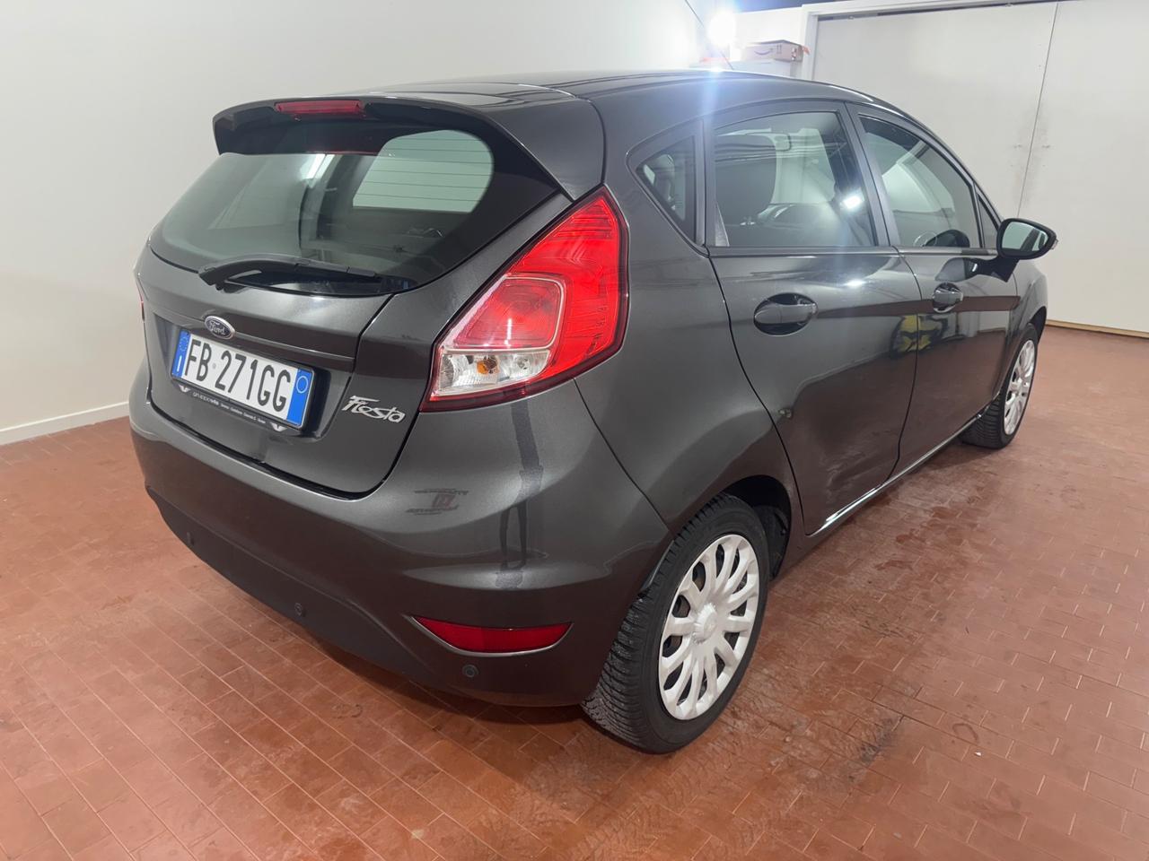 Ford Fiesta 1.0 80CV 5 porte* NEOPATENTATI *