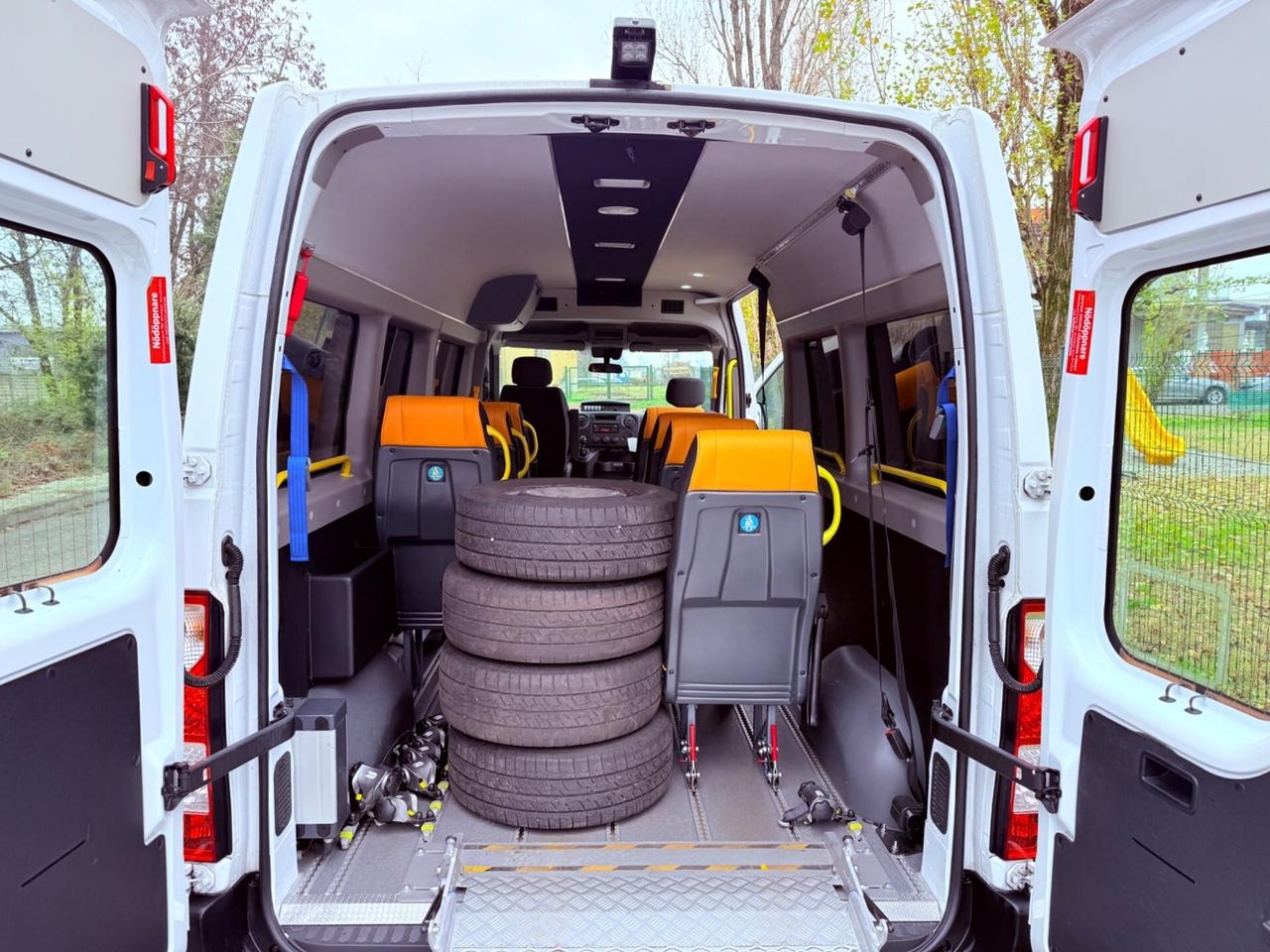 Renault Master- 2018 PULMINO 9 POSTI PARI AL NUOVO