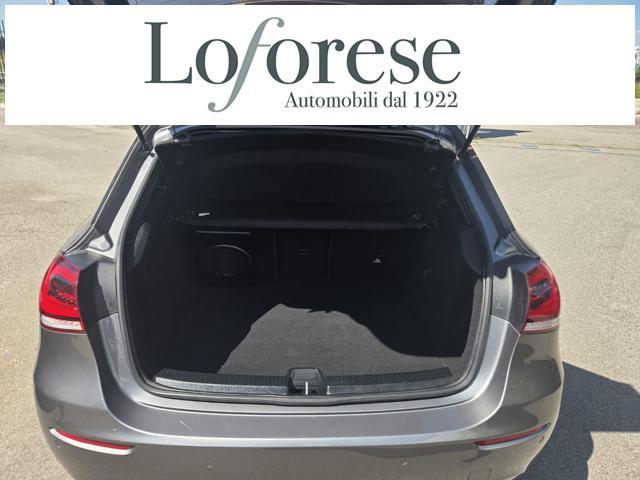 MERCEDES-BENZ A 180 d Automatic Business