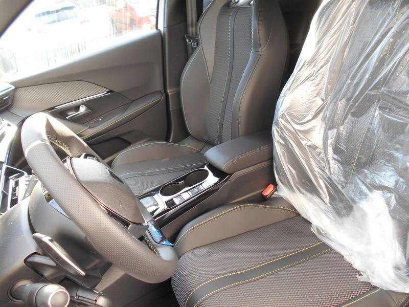 Peugeot 2008 Hybrid GT136 e-DCS6 Fin9Perfet Sc34%