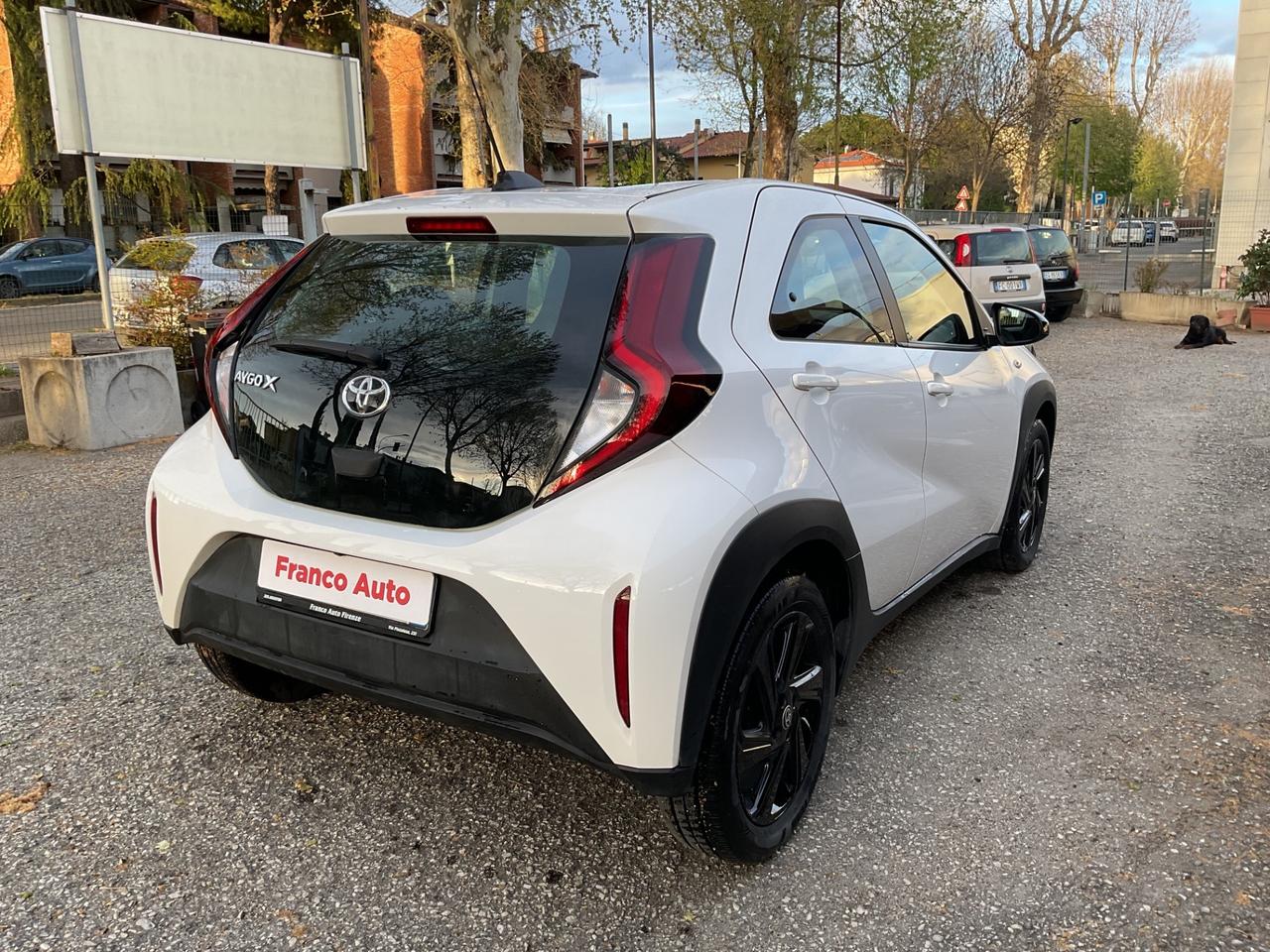 Toyota Aygo X 1.0 VVT-i 5 porte Lounge OK NEOPATENTATI