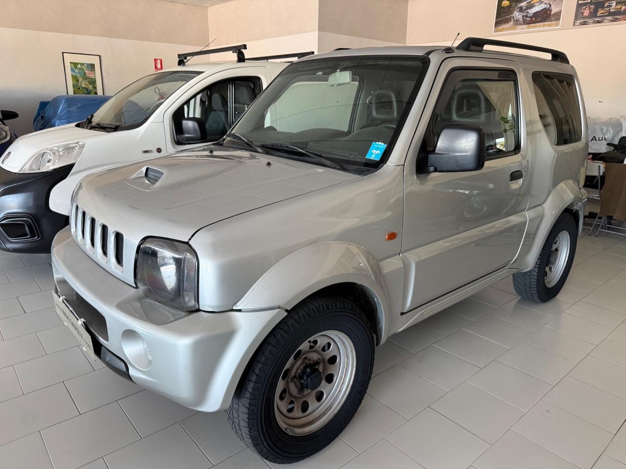 Suzuki Jimny 1.5 DDiS cat 4WD JLX