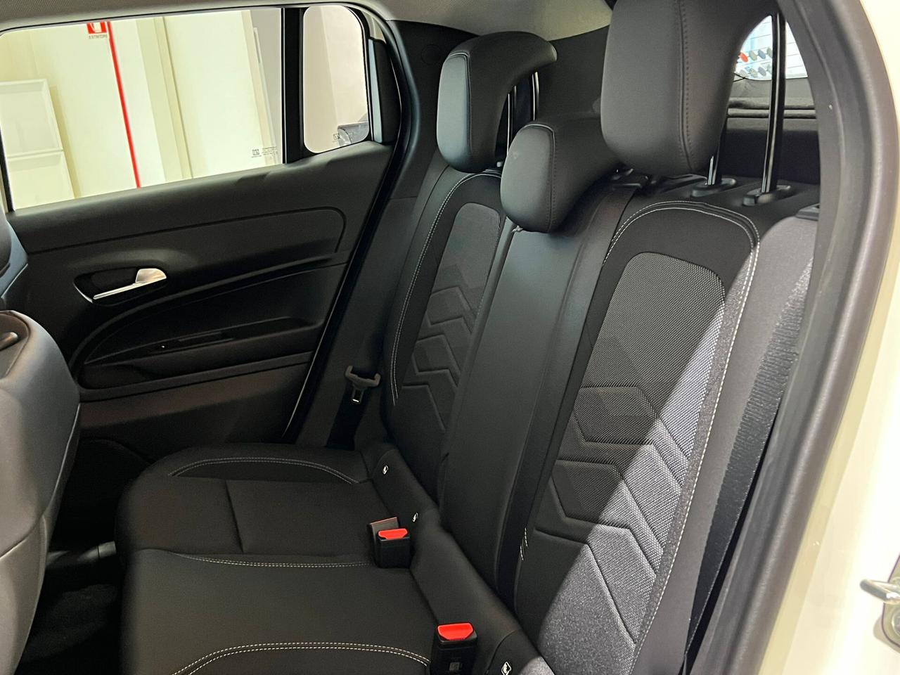 Jeep Avenger 1.2 Turbo 100 CV Altitude NUOVA MY25