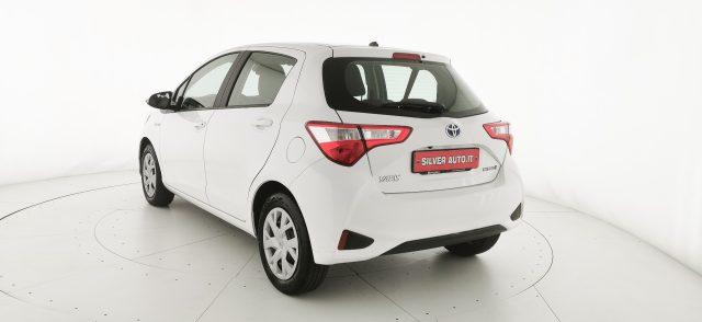 TOYOTA Yaris 1.5 Hybrid 5 porte Business