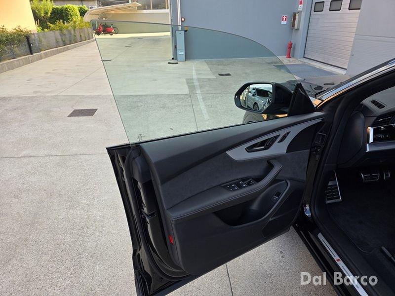 Audi Q8 50 TDI 210kW quattro tip. S Line Edition