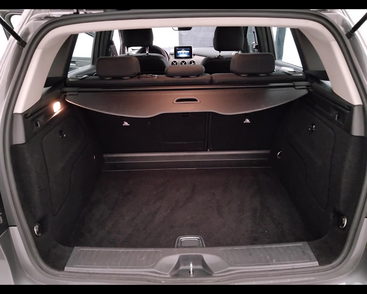 Mercedes-Benz Classe B - T246 - B 180 d (cdi) Business