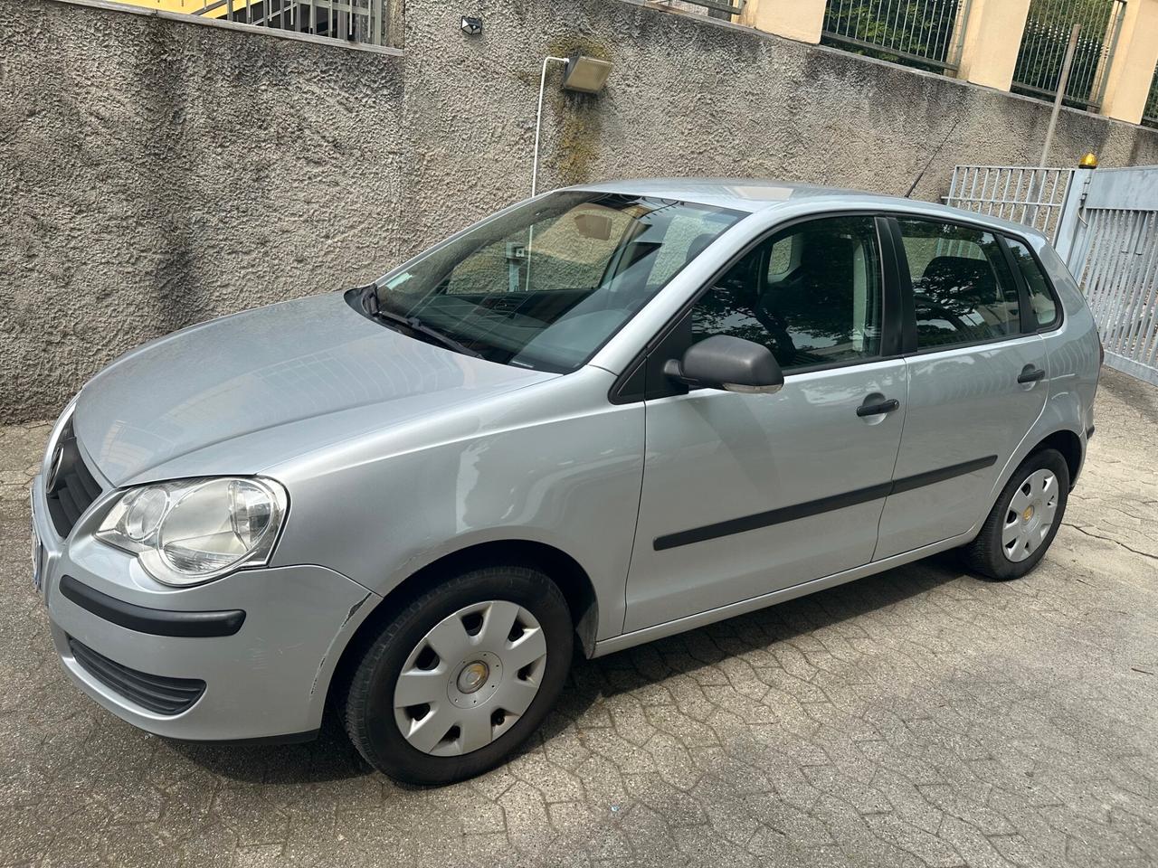 Volkswagen Polo 1.4/80CV 16V 5p. Comfortline
