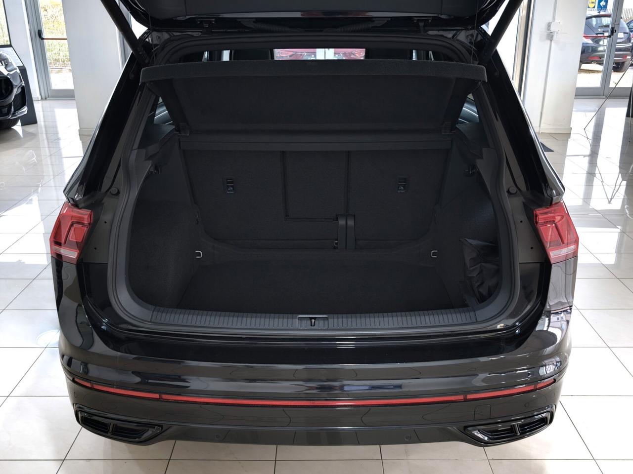 VW Tiguan 2.0 TDI 150cv DSG R-Line Black Pack 2024