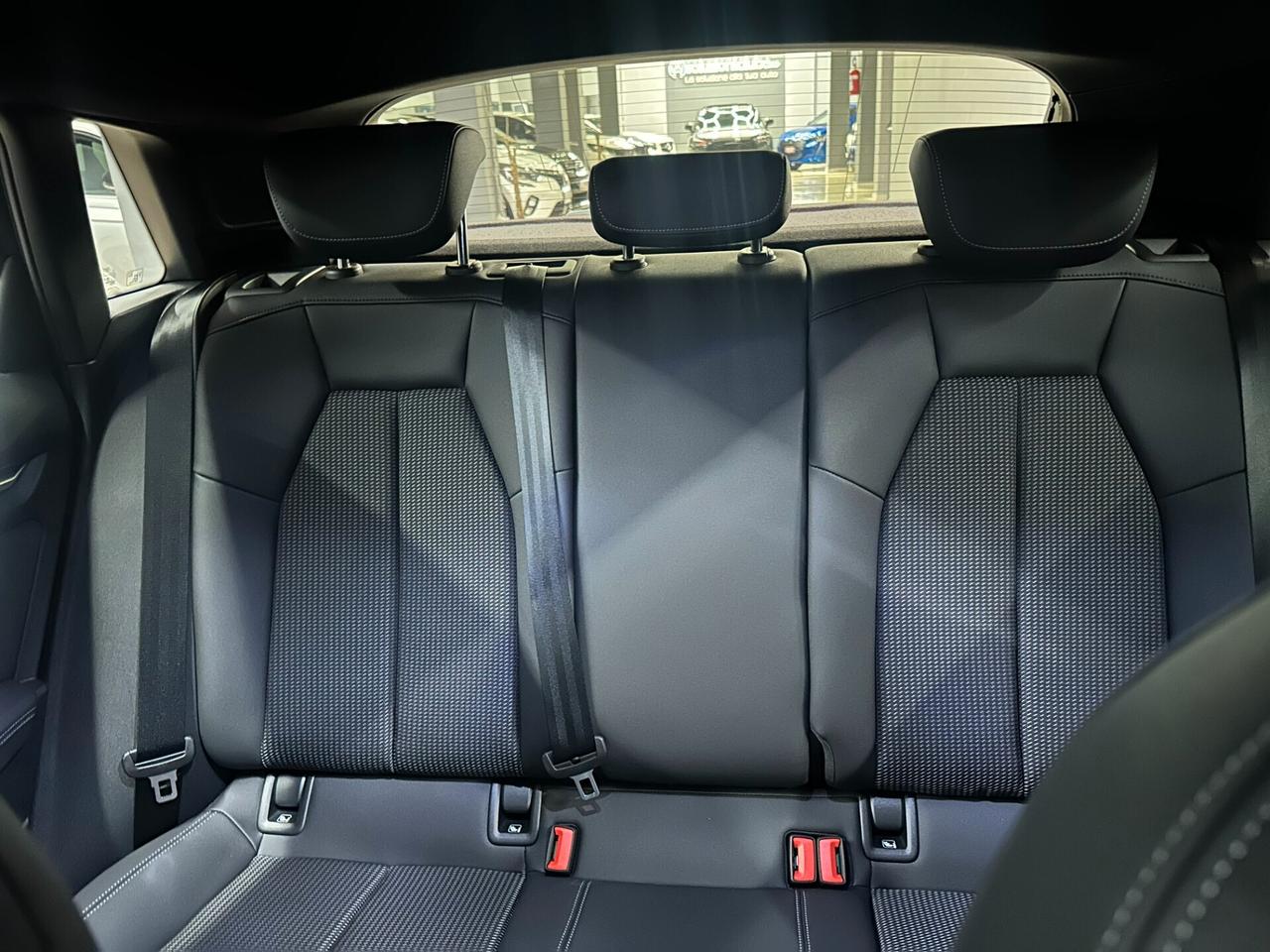 Audi A3 Sedan 35 TDI S tronic line edition