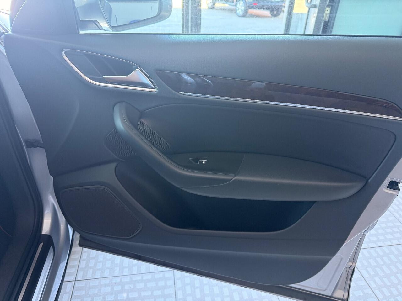 Audi Q3 2.0 TDI 184 CV quattro S line Edition