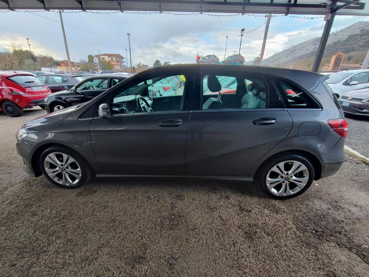 Mercedes-benz B 180 d Automatic Premium