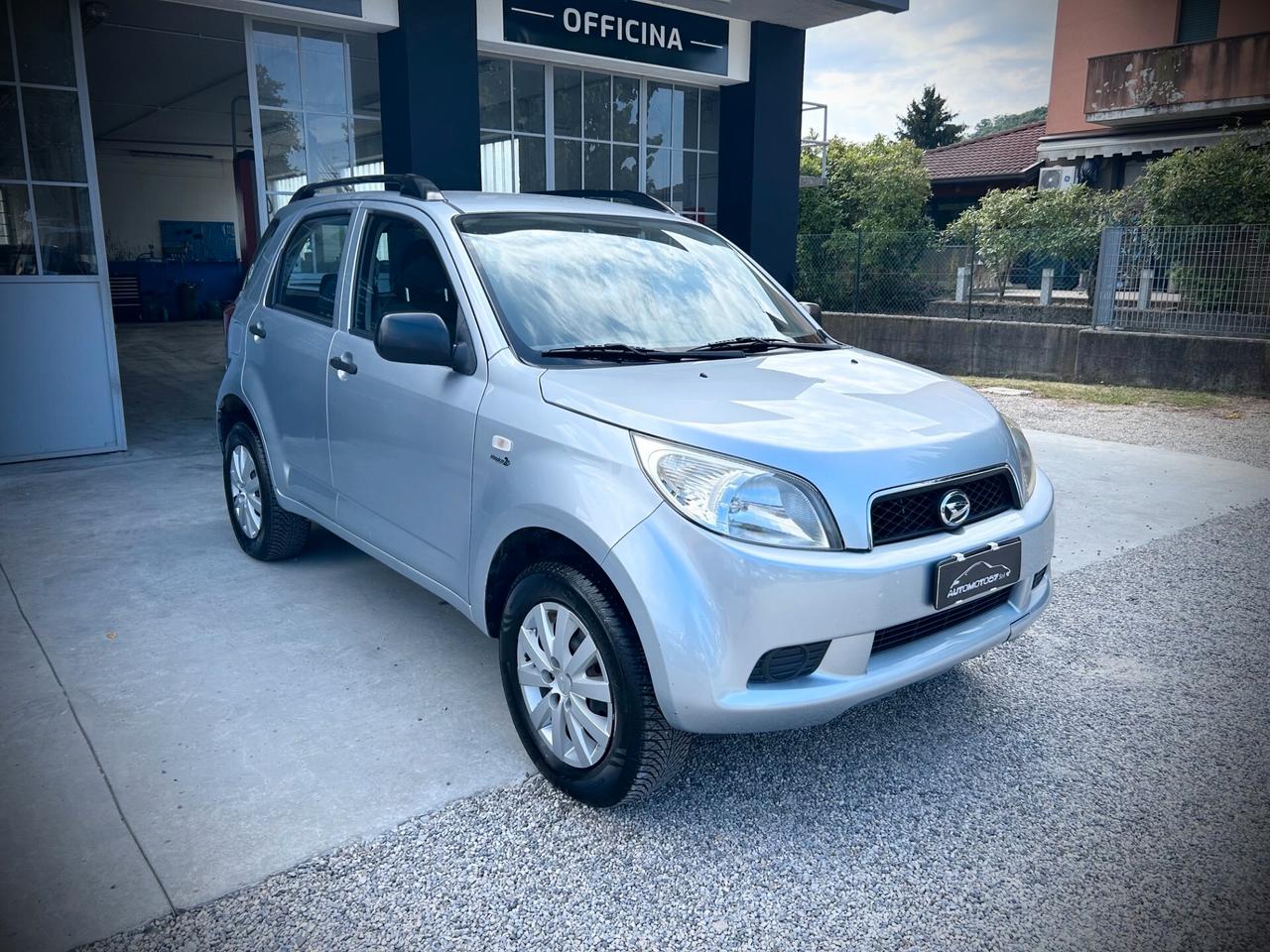 Daihatsu Terios 1.3 benzina - 4x4