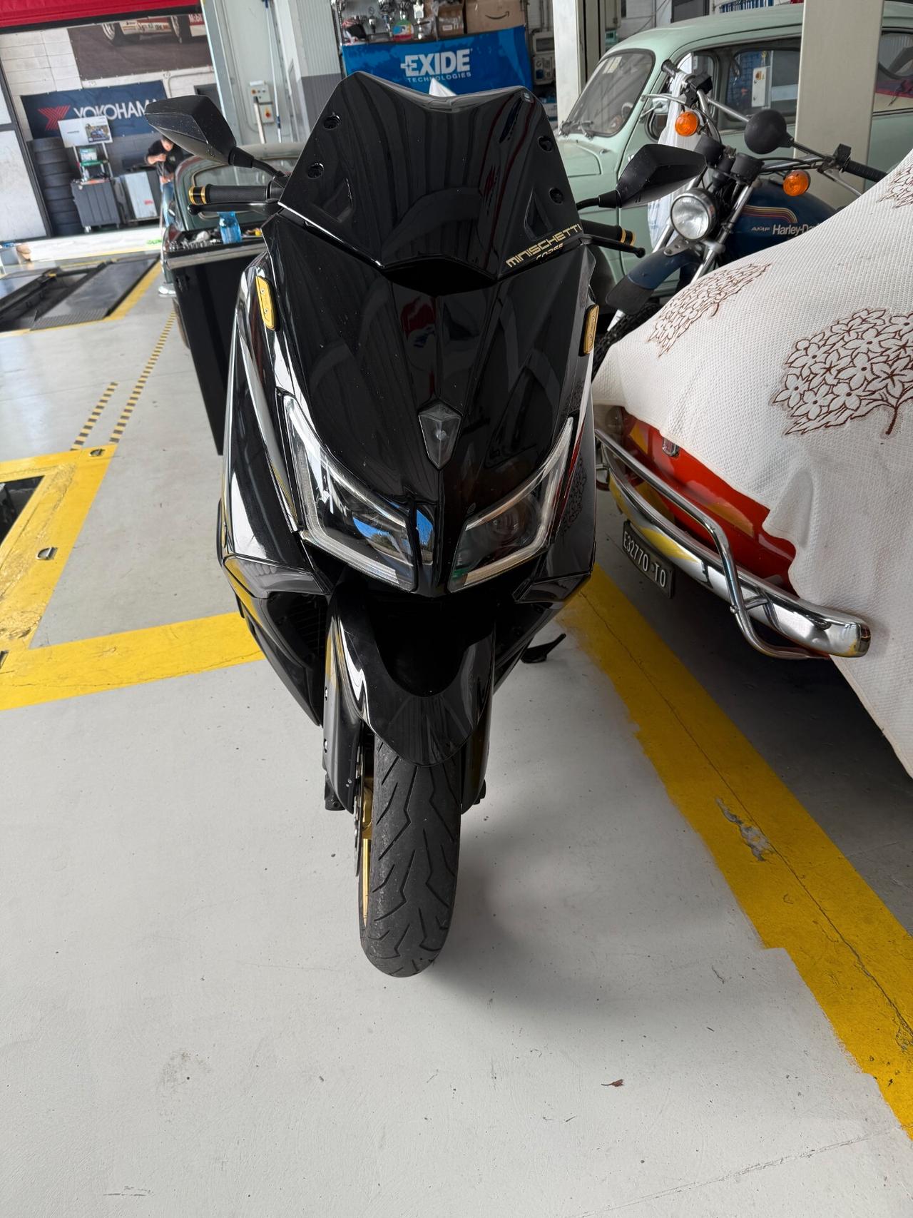 Yamaha TMAX 530