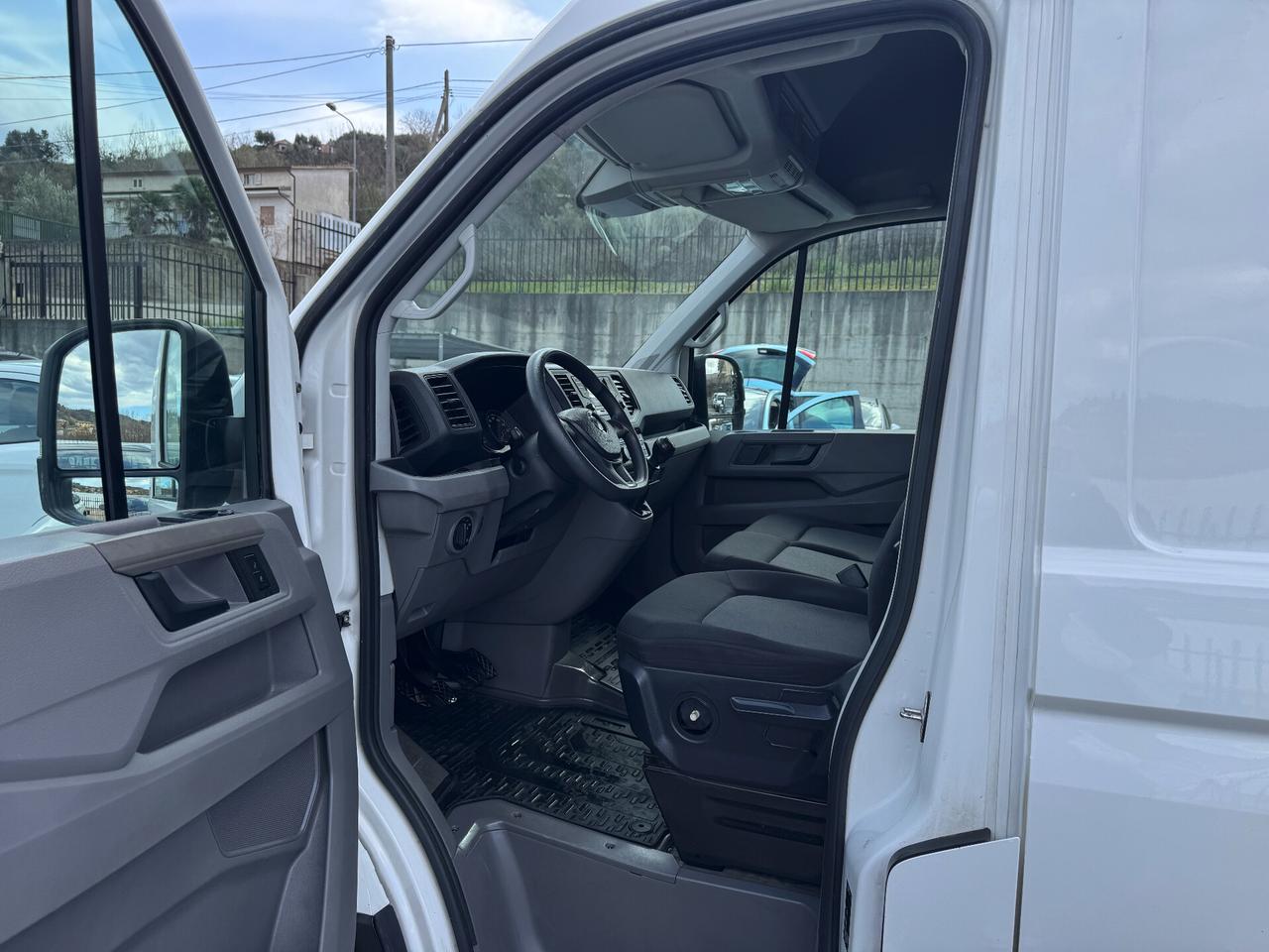 VW CRAFTER 2.0TDI 150CV L3H2/TETTO ALTO/2017