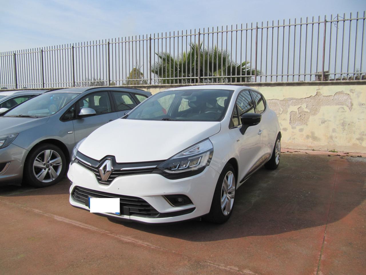 Renault Clio dCi 8V 75 CV 5 porte Duel2