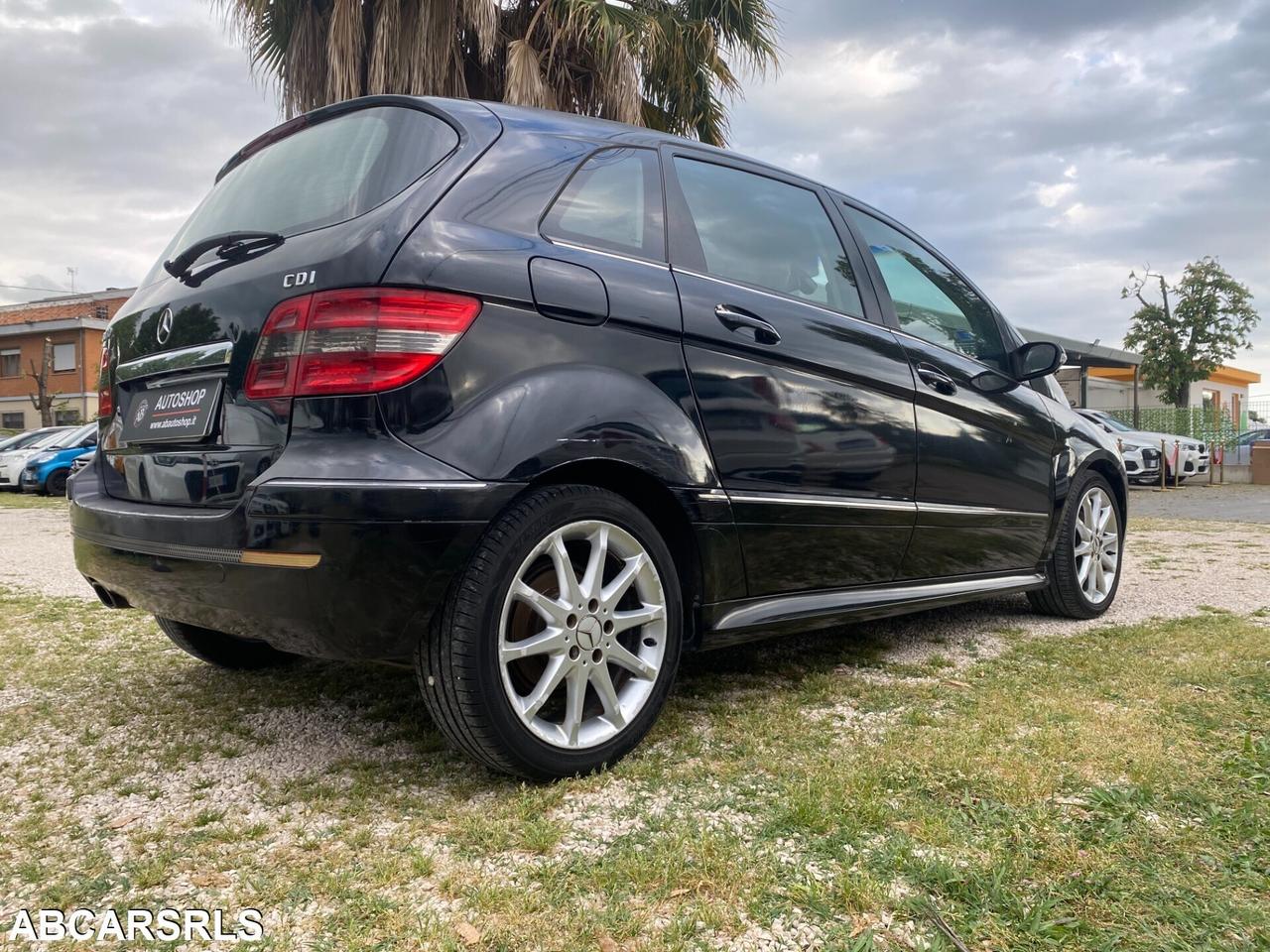 MERCEDES - Classe B - 180 CDI Premium - NEOPATENTA