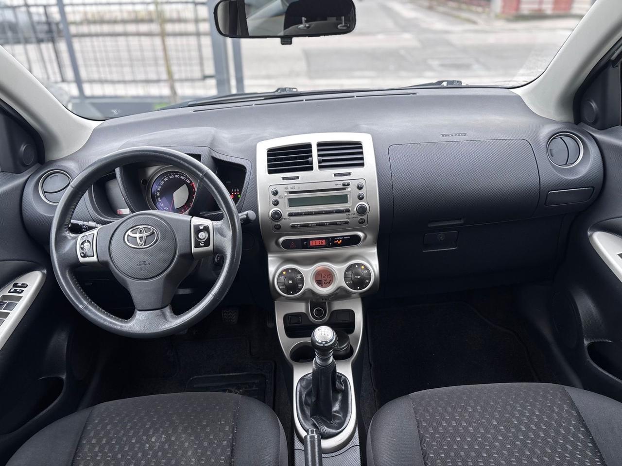 Toyota Urban Cruiser 1.4 D-4D AWD Luxury