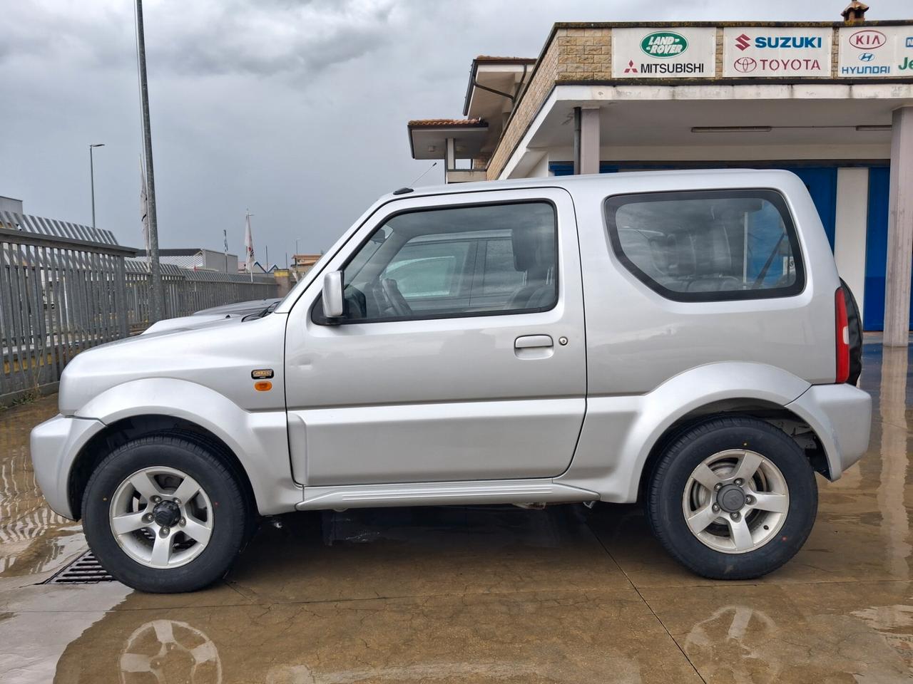 SUZUKI Jimny JLX+ 1.500 DDiS 86cv 4WD