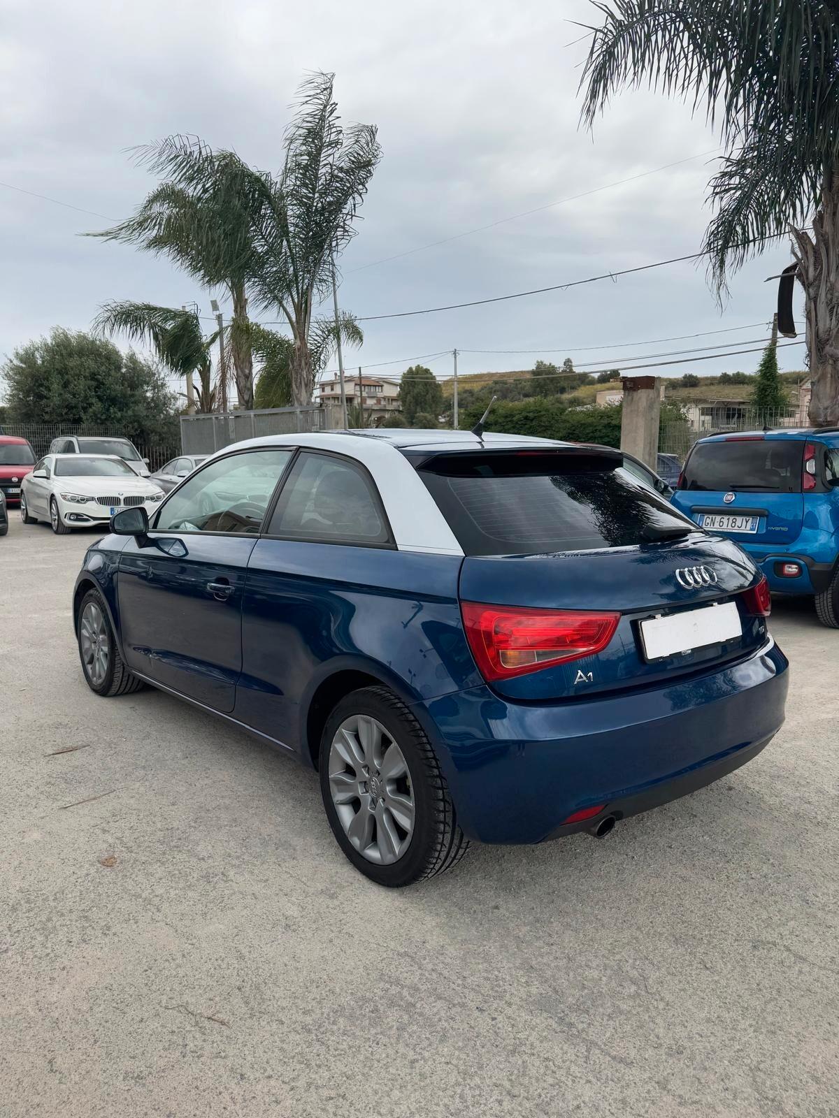 Audi A1 1.6 TDI 105 CV Ambition 2011