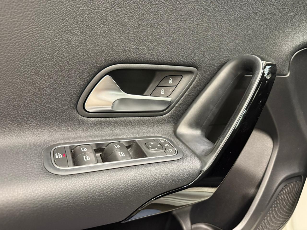 Mercedes-benz A 180 d Automatic Premium NEOPATENTATI