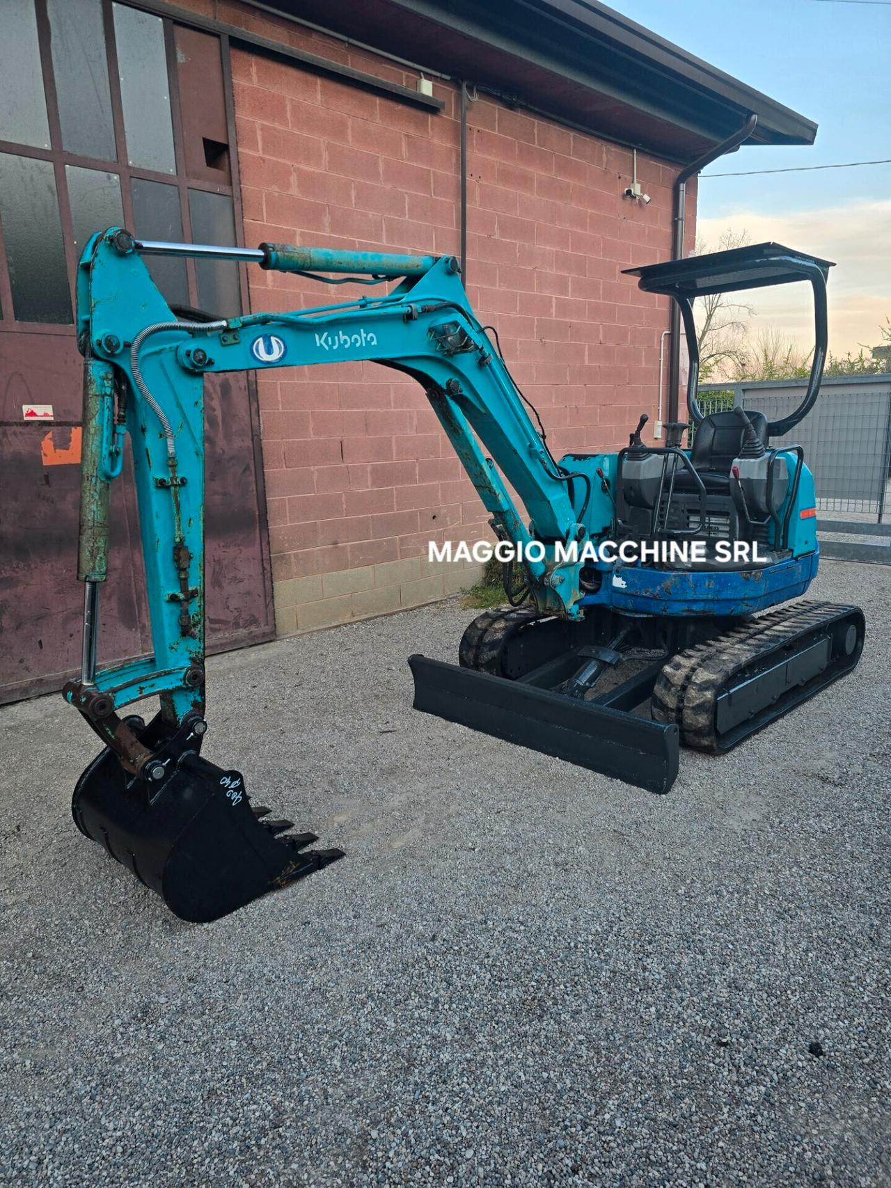 Mini escavatore KUBOTA U 30