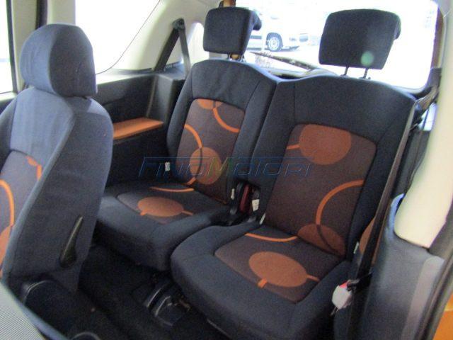 PEUGEOT 1007 1.4 Happy 73 CV NEOPATENTATI