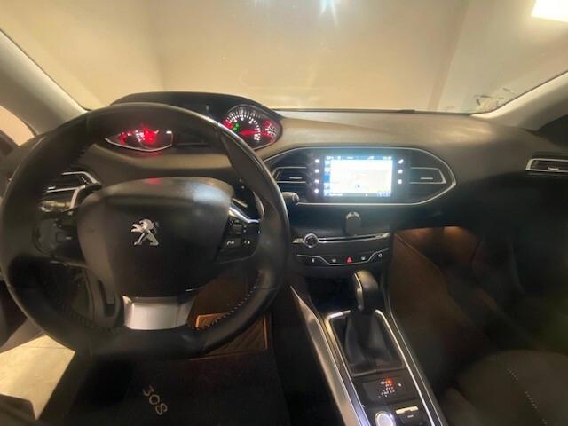 Peugeot 308 BlueHDi 120 S&S EAT6 Allure