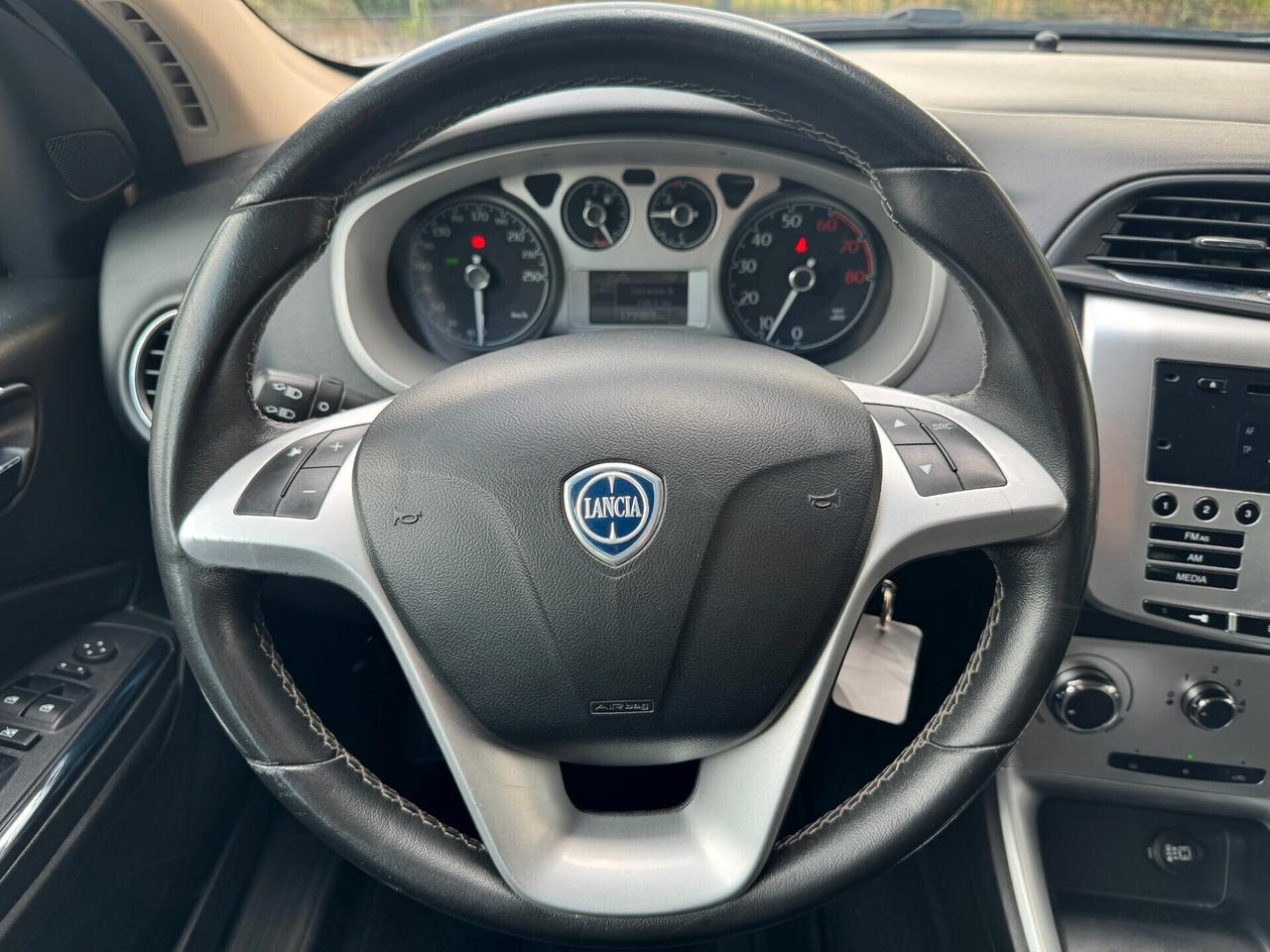 Lancia Delta 1.4 T-Jet 120 CV Silver Ecochic GPL
