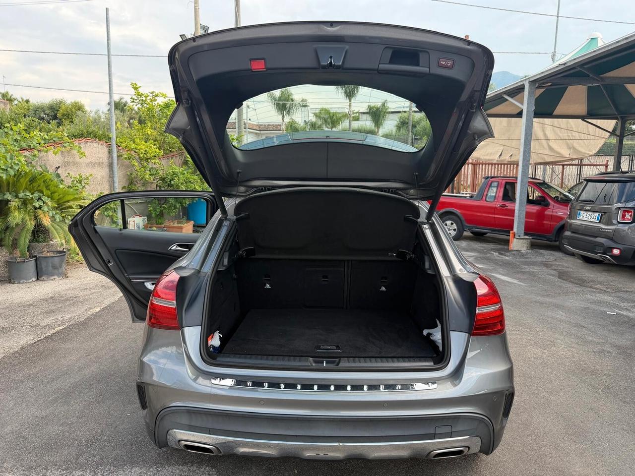 Mercedes-benz GLA 200 d Automatic 4Matic Premium