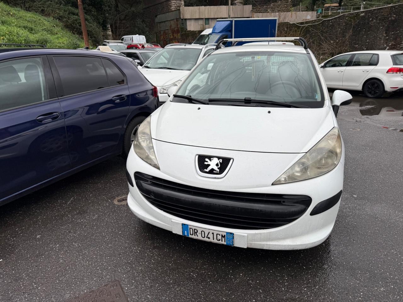 Peugeot 207 1.4 HDi 70CV 3p. XAD Van