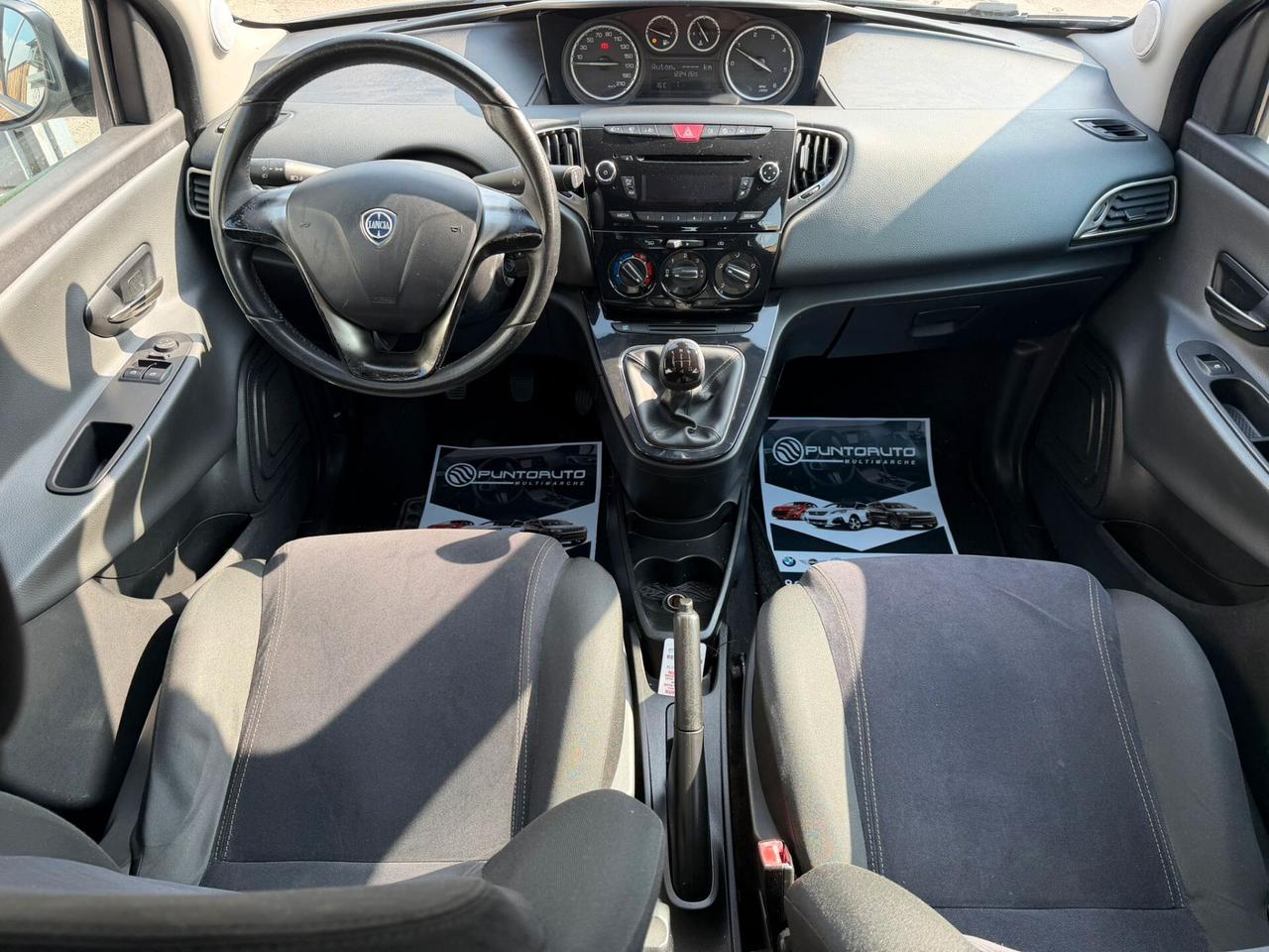 Ypsilon III 2012 1.3 mjt Gold s