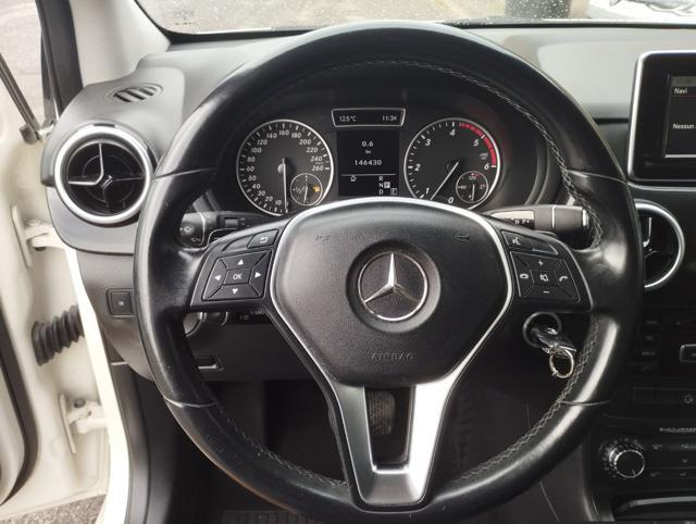 MERCEDES-BENZ B 180 CDI Autom Executive CAMERA-17"