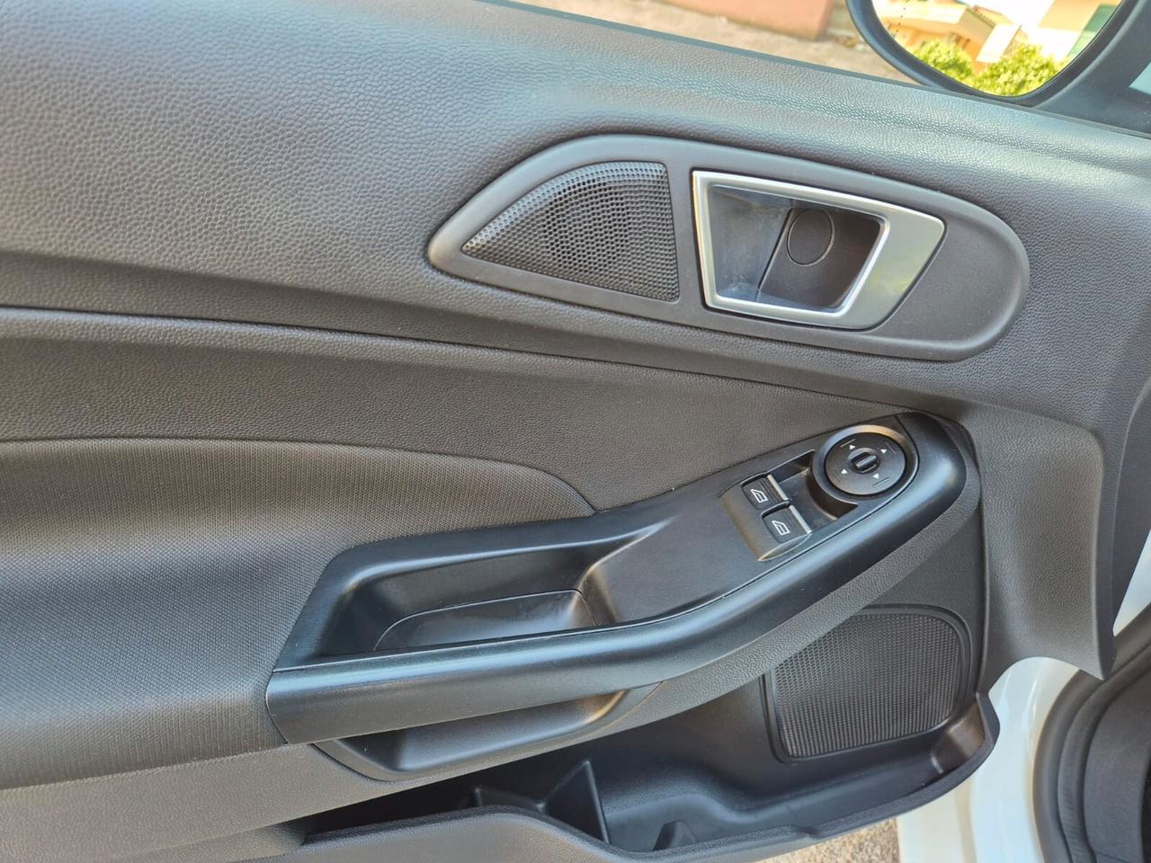 Ford Fiesta 1.5 TDCi 95CV 5 porte Business