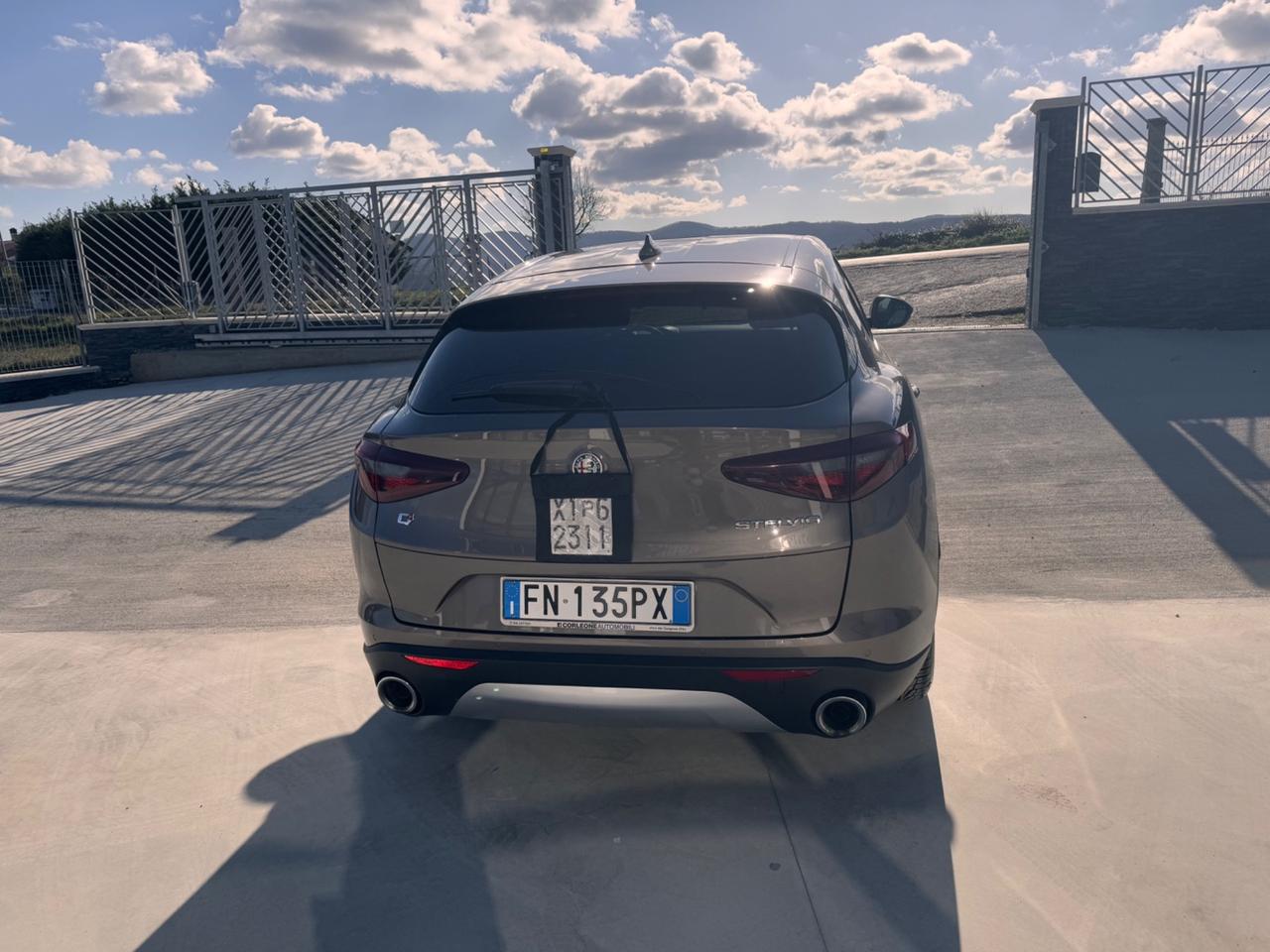 Alfa Romeo Stelvio 2.2 Turbodiesel 180 CV AT8 Q4 Super