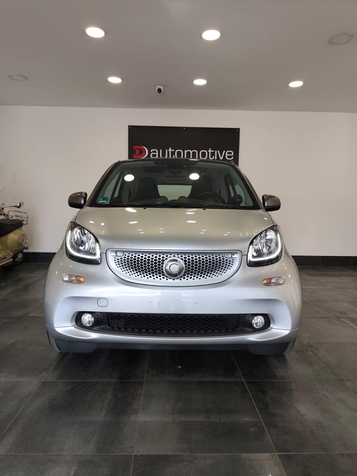 Smart ForTwo TWINAMIC 15.000km