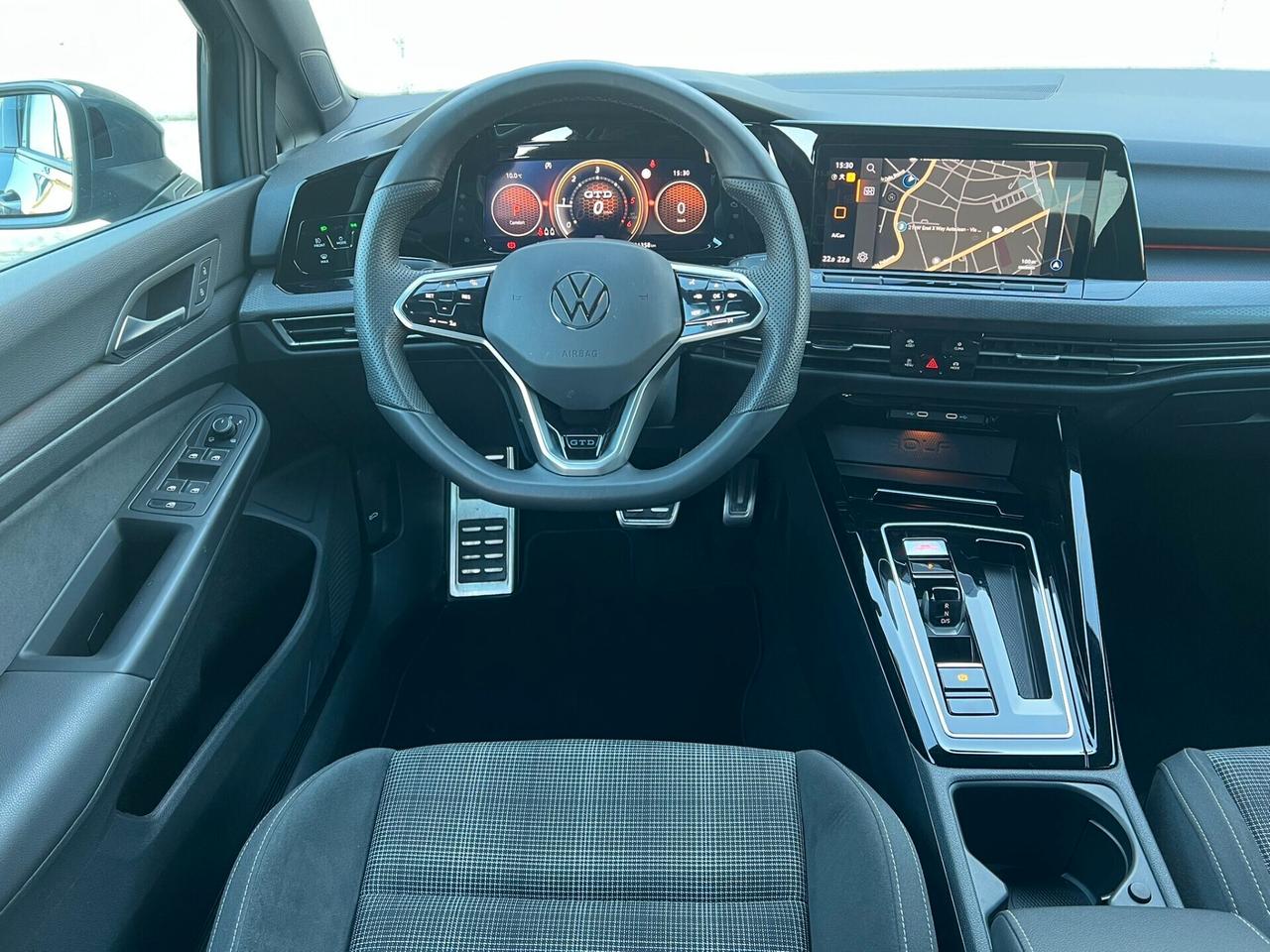 VOLKSWAGEN GOLF 2,0 GTD 200cv ITALIANA!!! PROMO