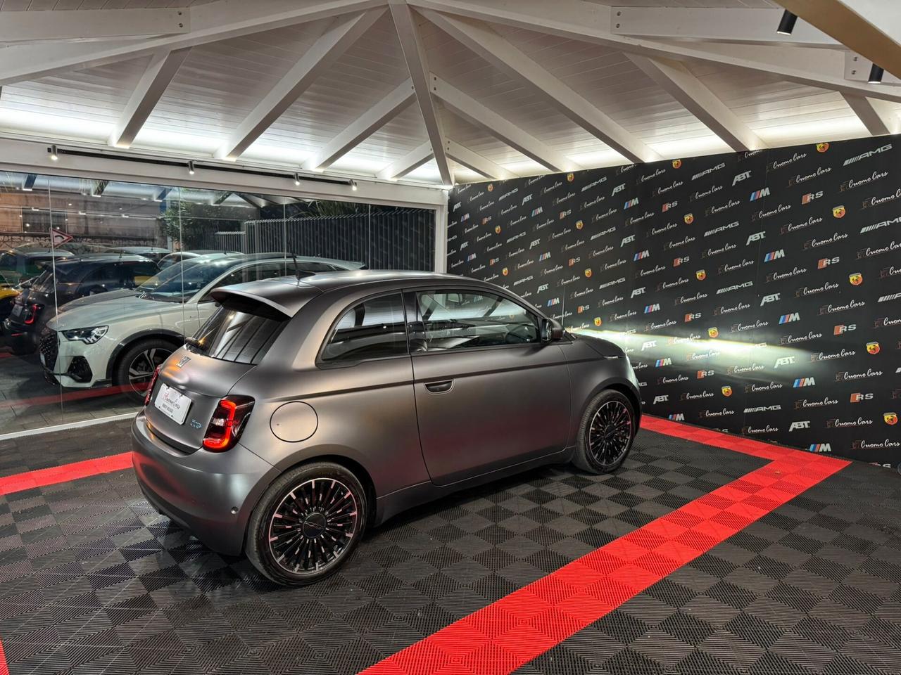 Fiat 500 500e Berlina 42 kWh Icon