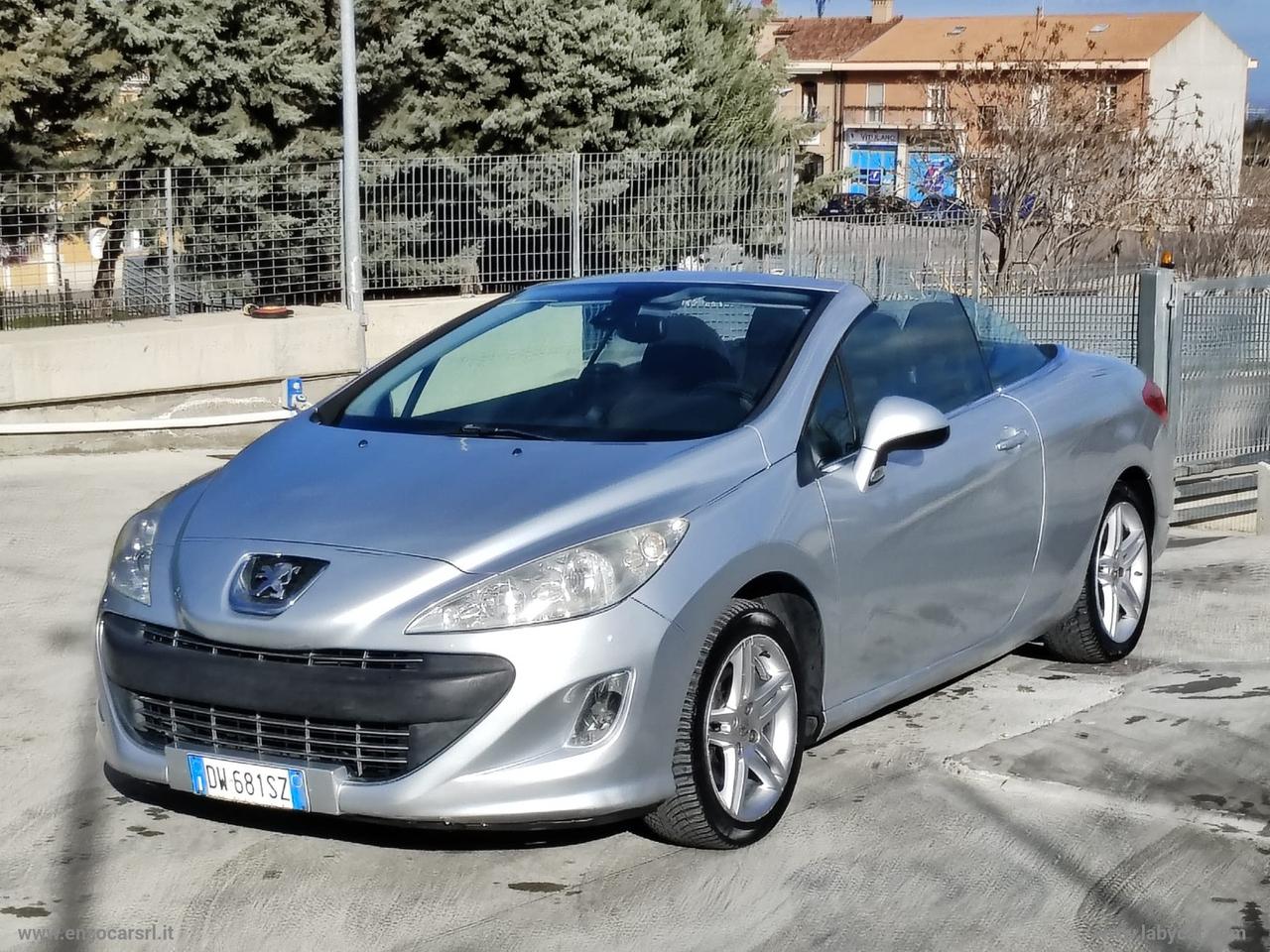 PEUGEOT 308 2.0 HDi 140 CV CC Féline CABRIOLET