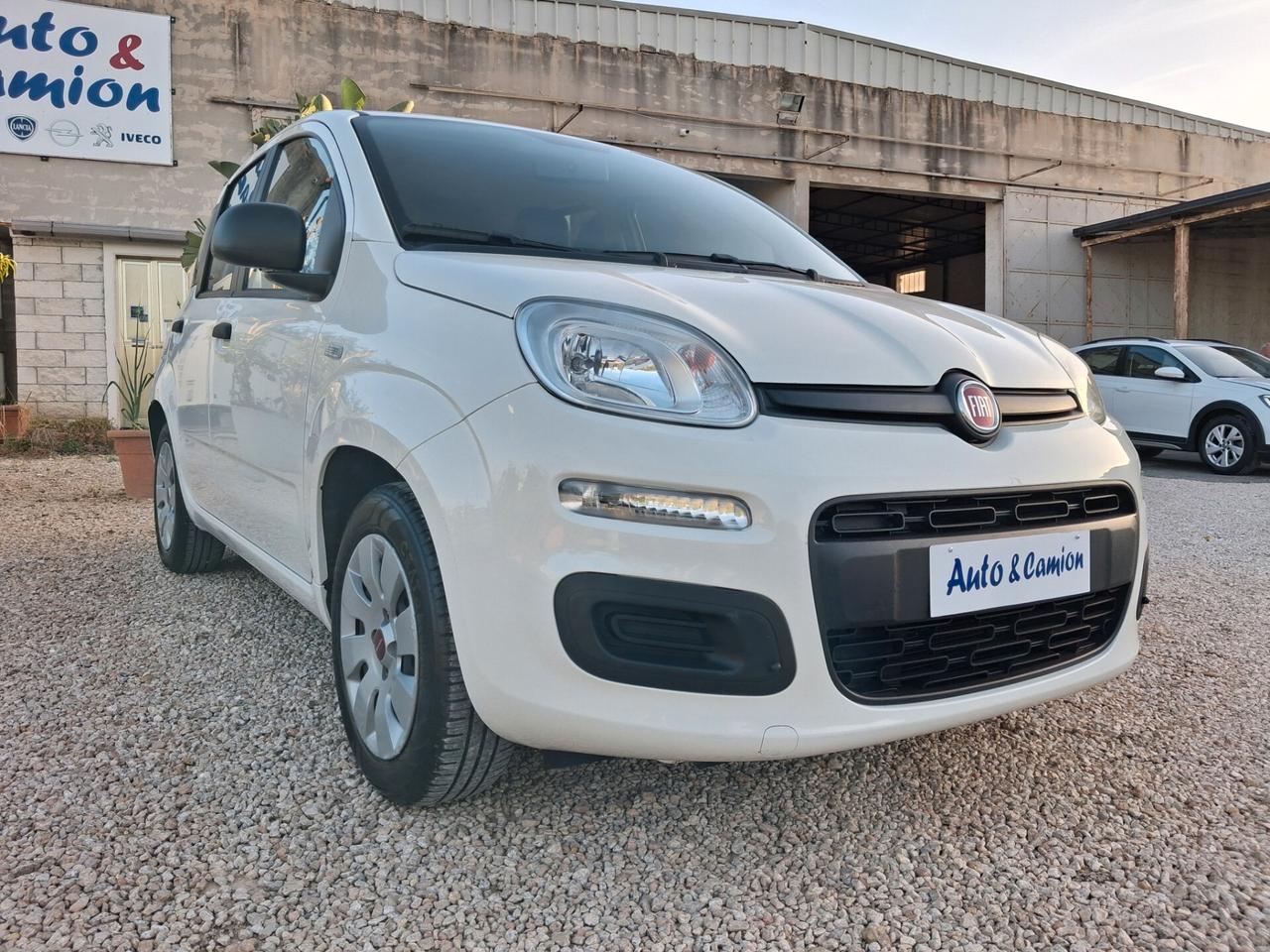 Fiat Panda 1.2 Easy anno2016 solo 86000km