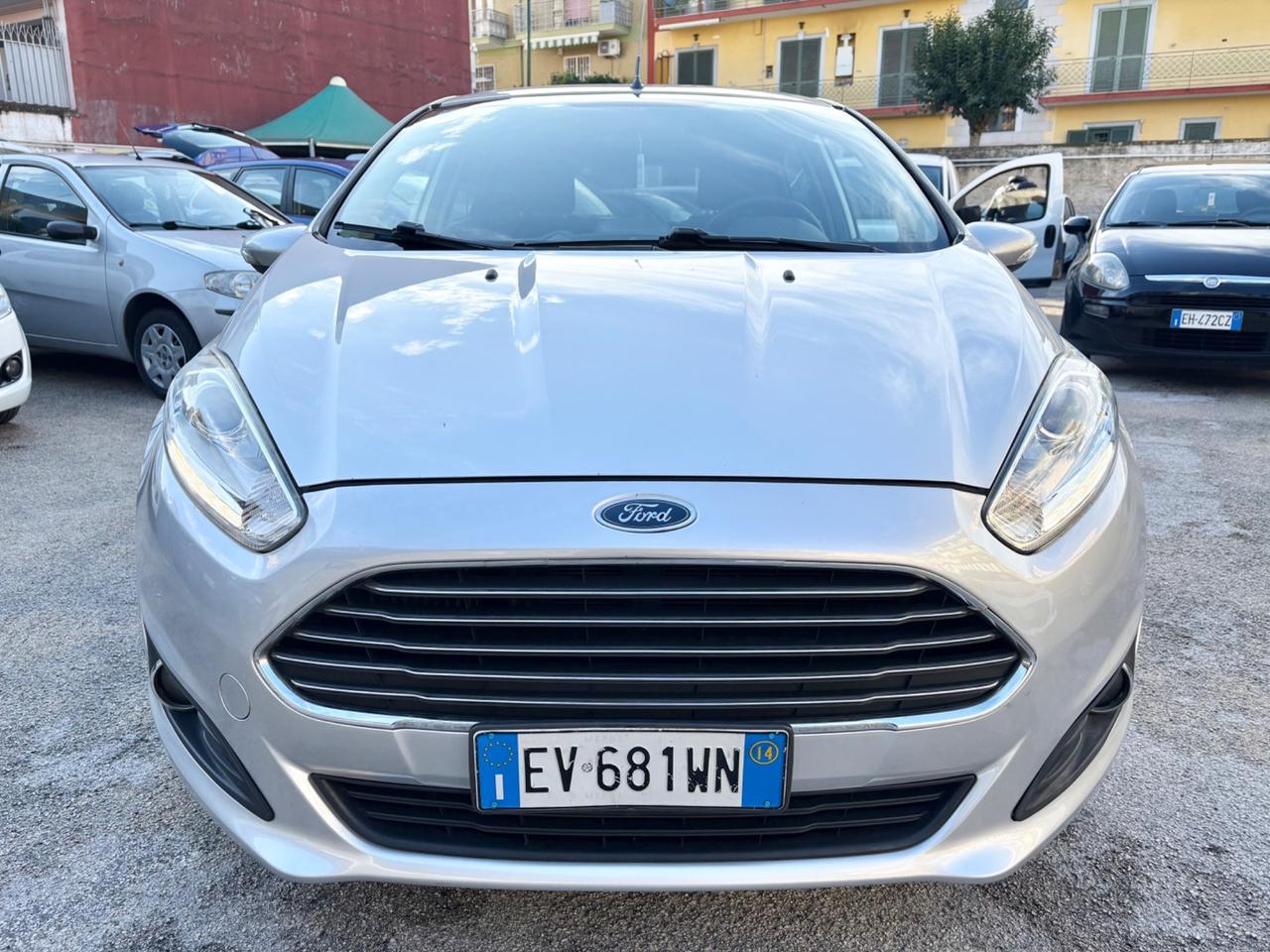Ford Fiesta 1.6 tdci titanium xenon navigatore