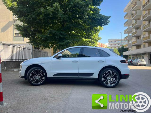 PORSCHE Macan 2.0