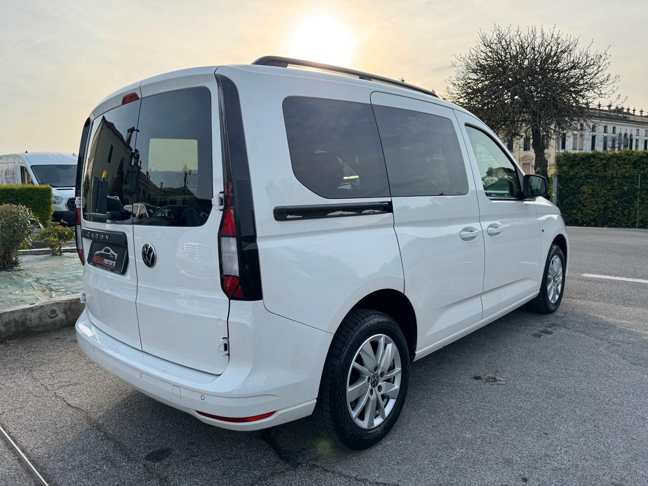 Volkswagen Caddy 2.0 TDI 122 CV DSG Life