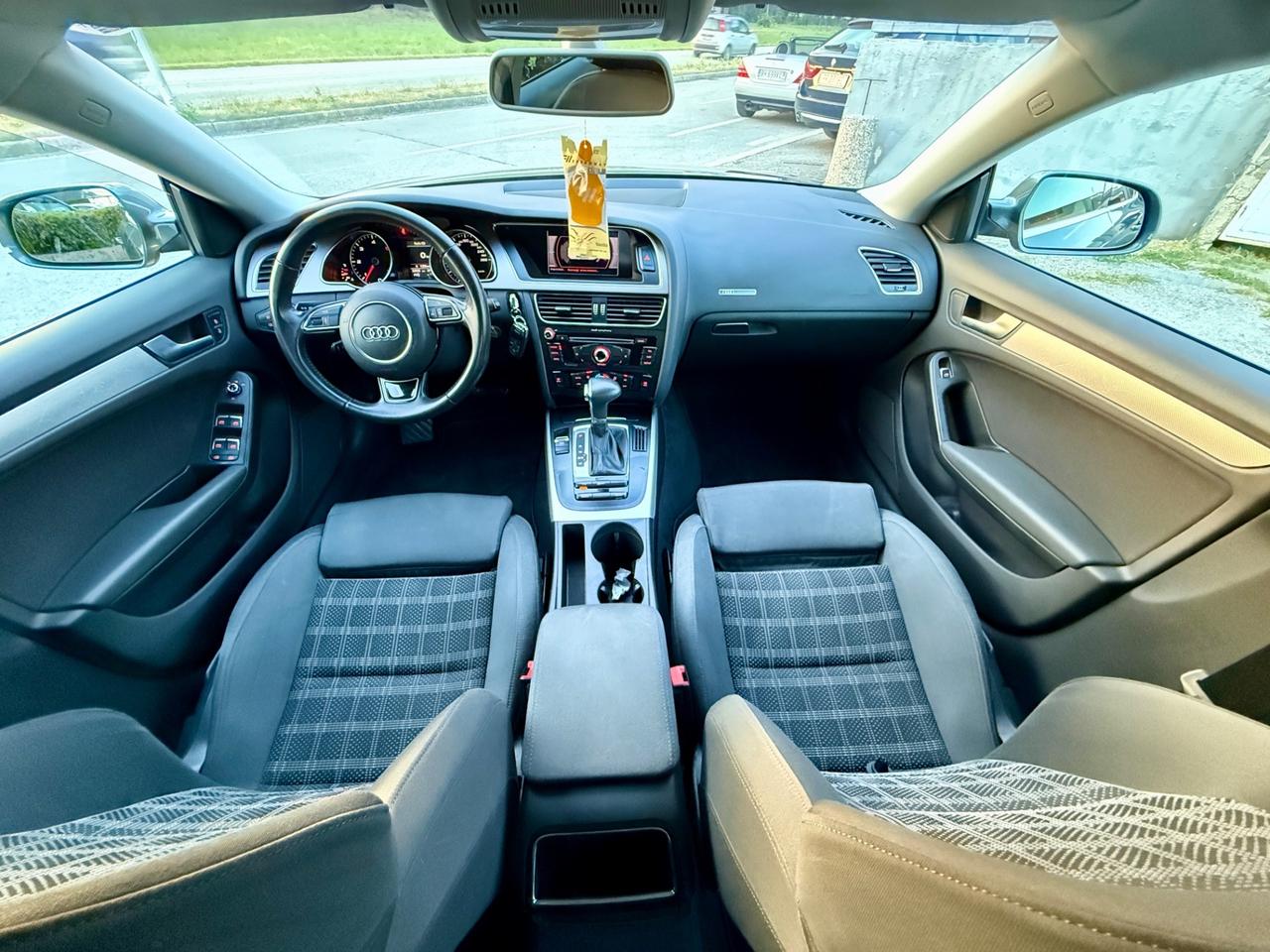 Audi A5 SPB 2.0 TDI 177 CV multitronic Advanced 2012