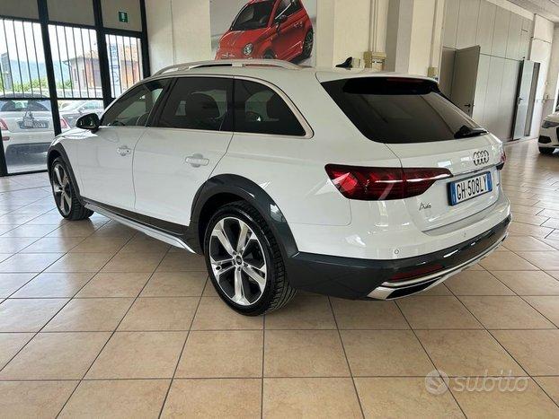 AUDI A4 allroad 40 TDI 204 CV S tronic Identity