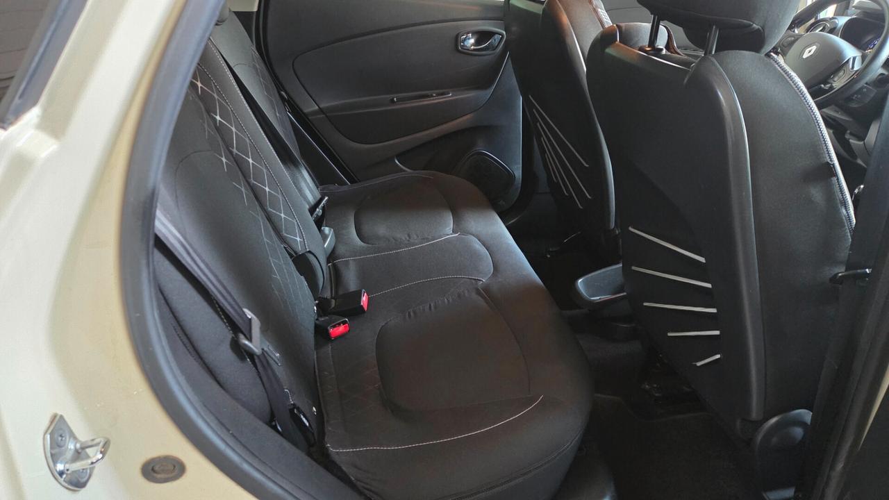 Renault Captur 1.2 TCe 120 CV EDC Energy R-Link unico proprietario