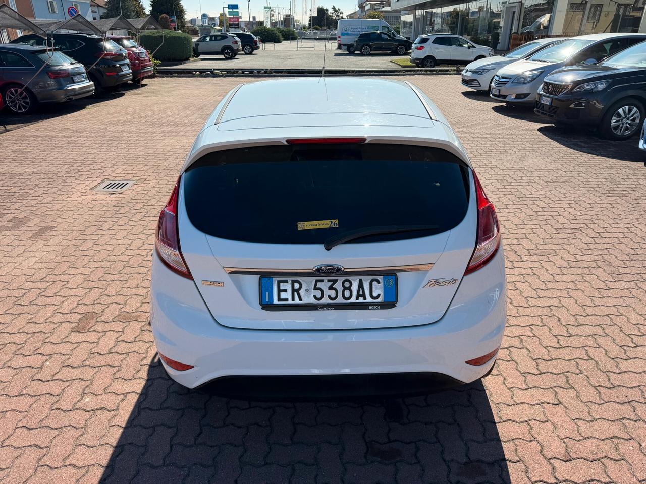 Ford Fiesta 1.5 TDCi 75CV 5 porte Titanium