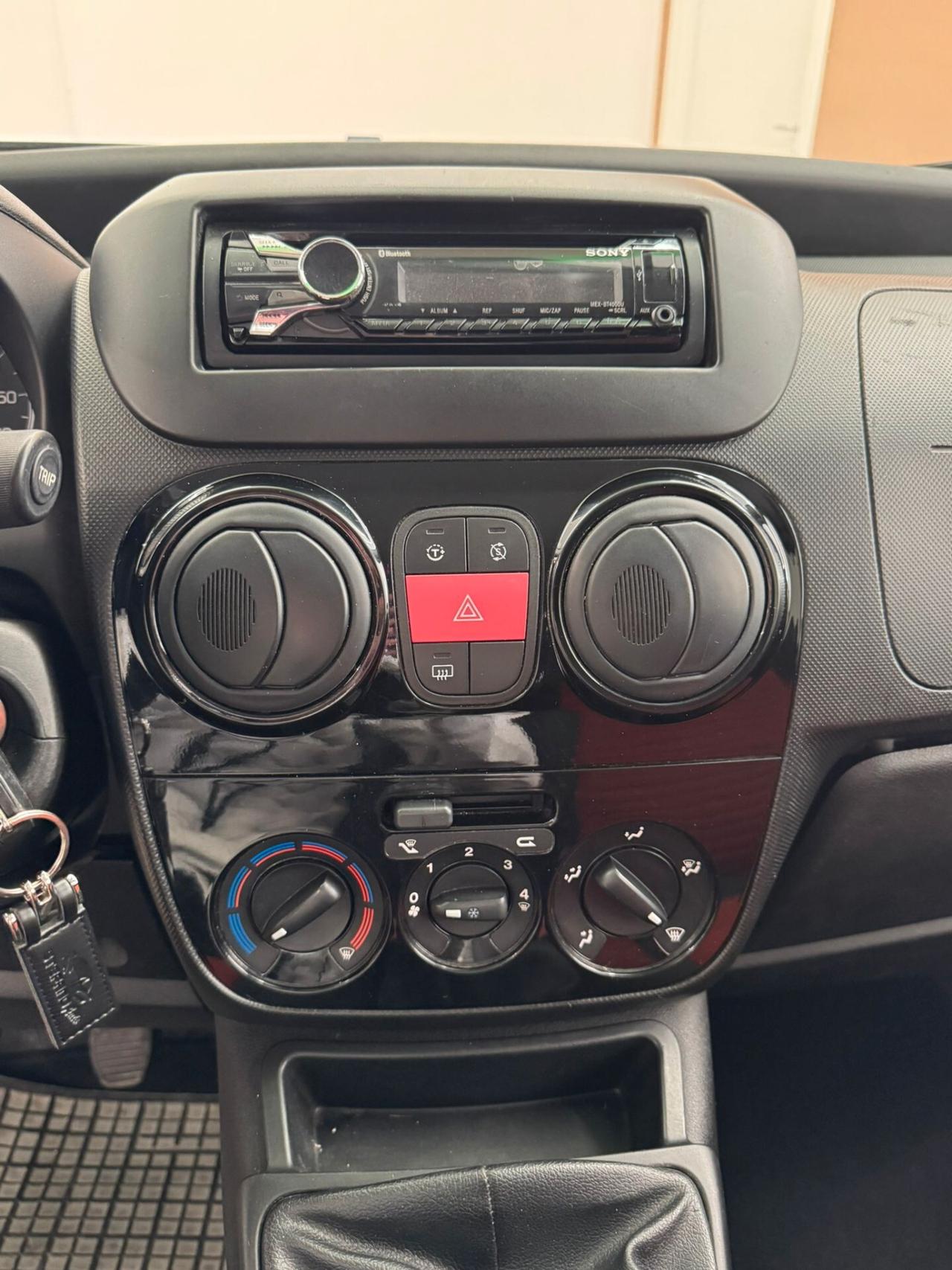 Fiat Qubo 1.3 MJT 95 CV Trekking