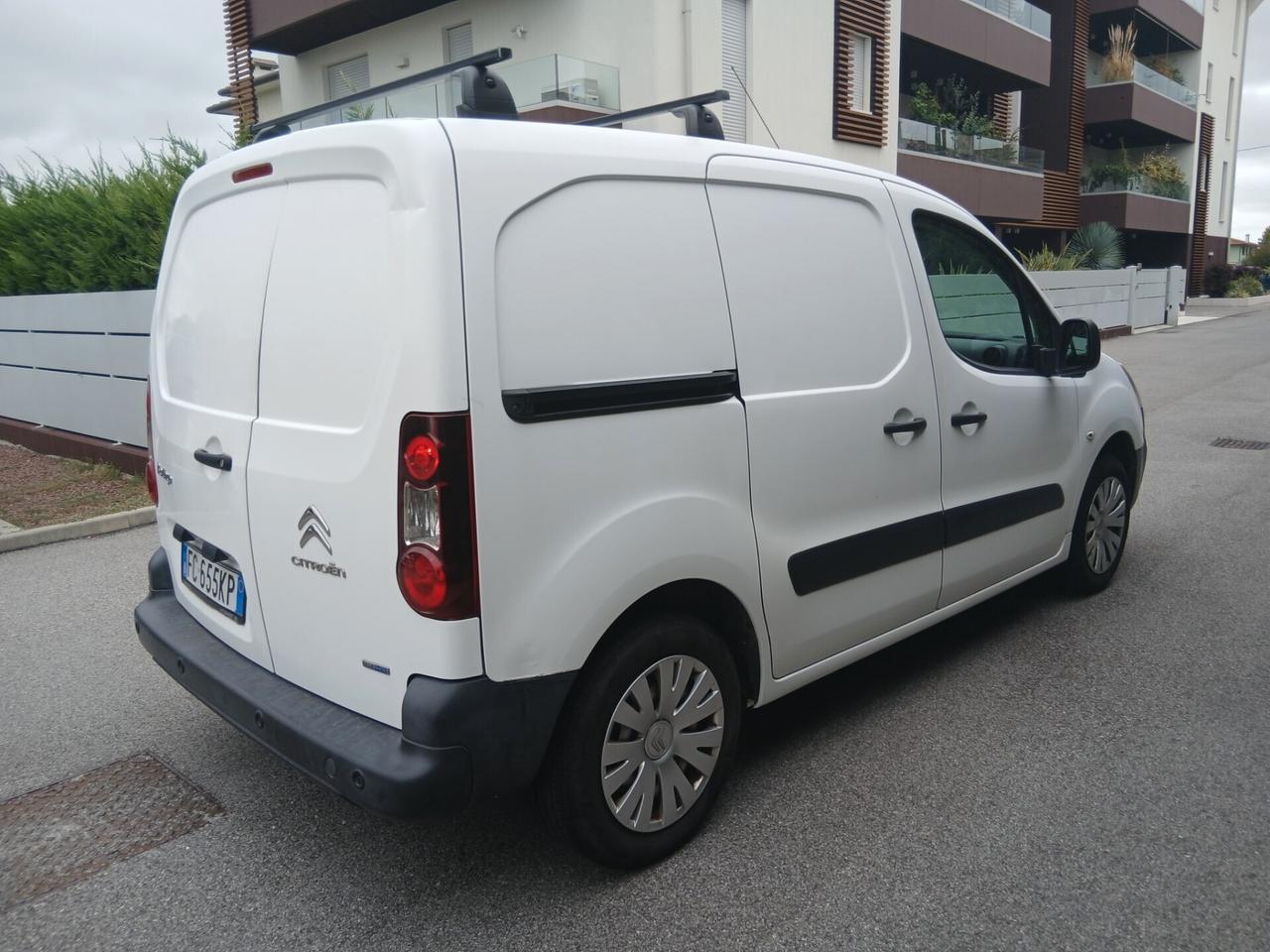 Citroen Berlingo BlueHDi 120 S&S Van 3 posti tua a € 193 mese IVA ESPOSTA