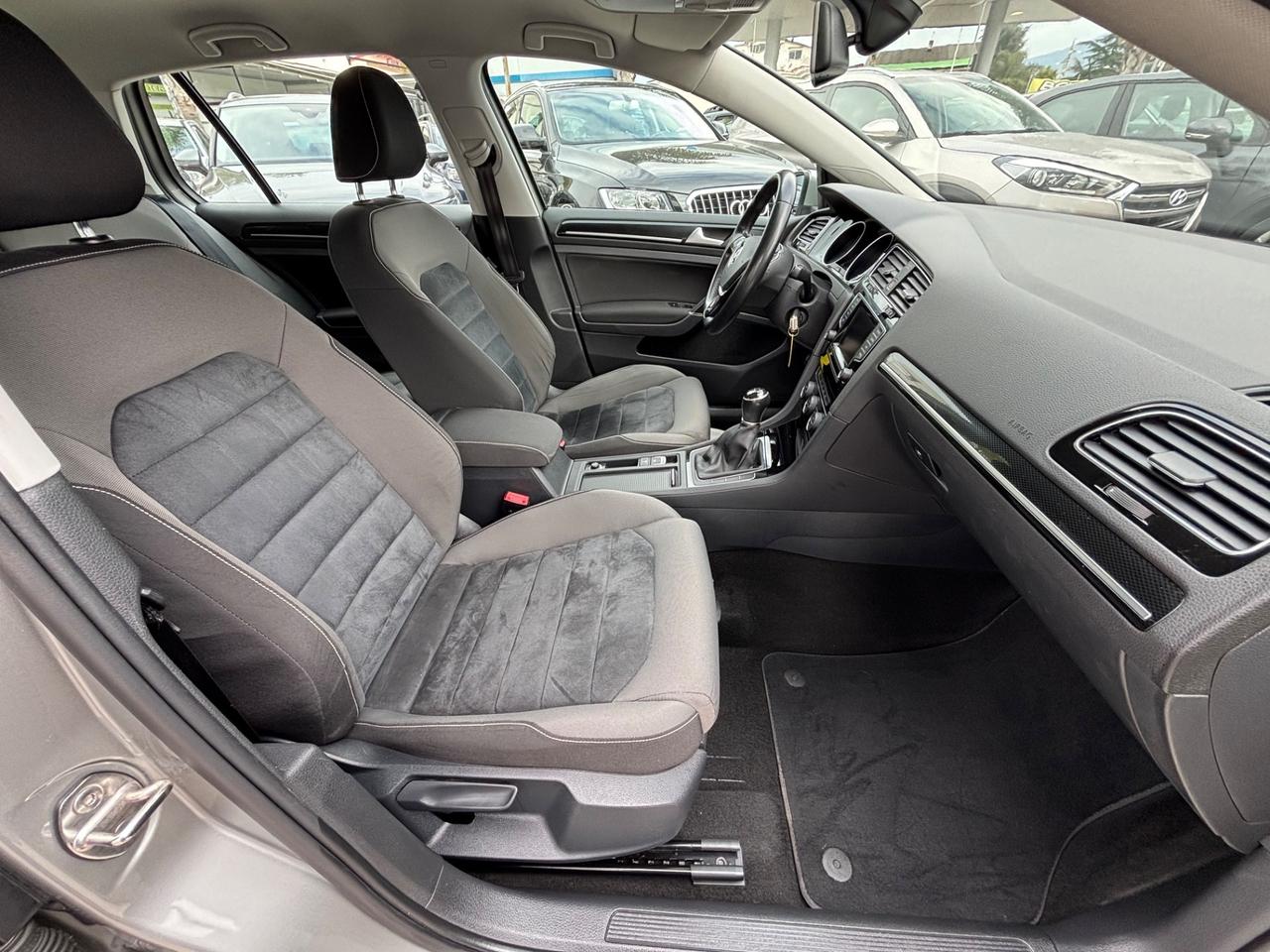 VW GOLF 1.4 TGI 110CV HIGHLINE